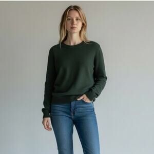 Quince Mongolian Cashmere Crewneck Sweater NWT Women's Sz M Moss Green Knit